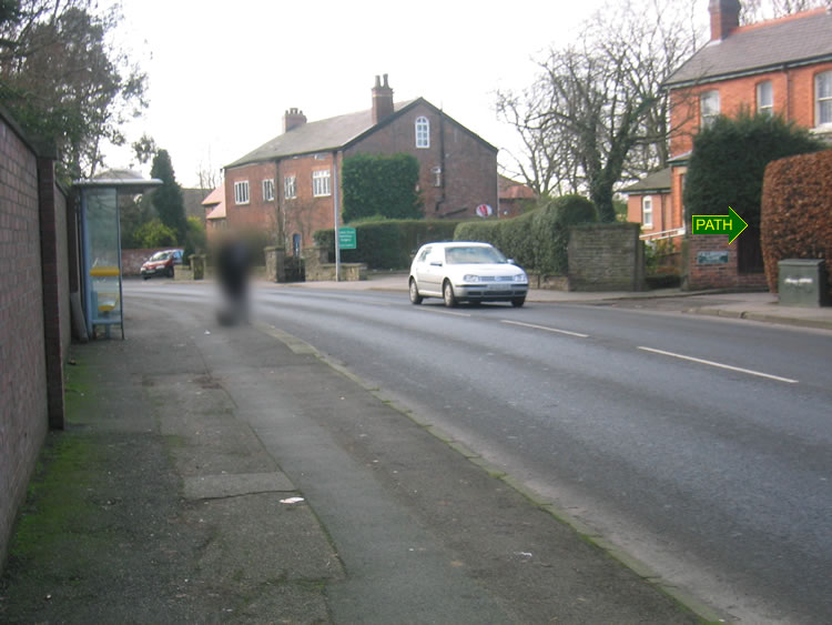 Photograph: Badly placed sign (approach from north)